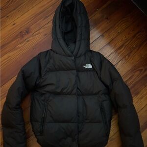 North Face Women’s Short Puffer Jacket